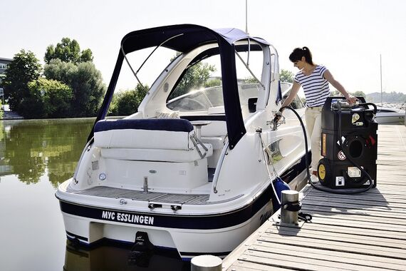 Mobilná nádrž na benzín TROLLEY 95 l s ručným čerpadlom