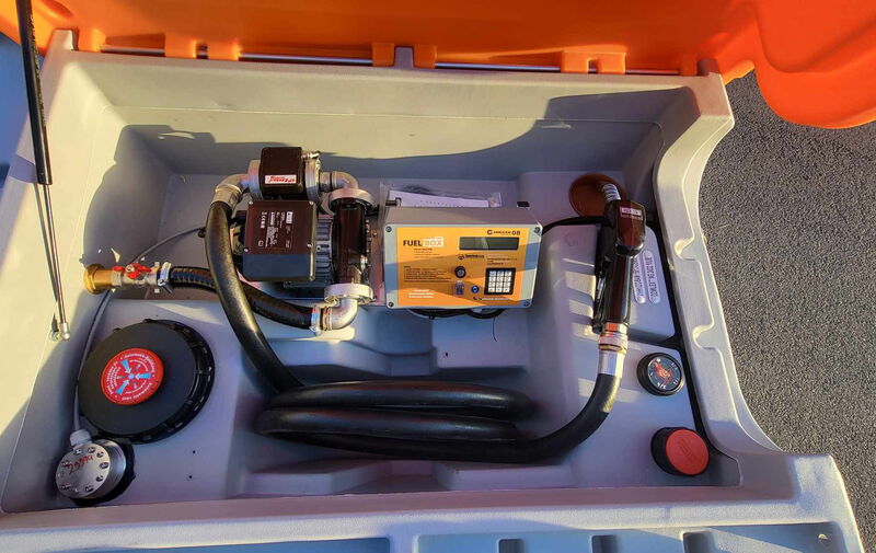 Danucem Slovensko a.s. - 14 ks dvojplášťových mobilných nádrží na naftu s evidenčným systémom FUELBOX