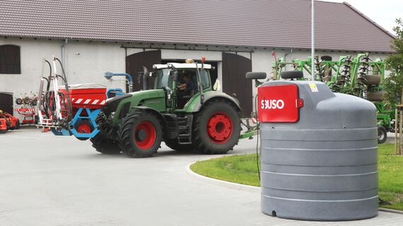 Plastová, dvojplášťová nádrž na naftu SIBUSO 2500L ECONOMIC