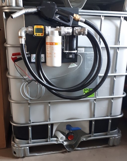 Mobilná nádrž na naftu IBC 1000 l + zostava PIUSI, 12 V, 40 l/min, K24